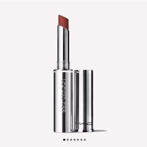 NWT MAC LOCKED KISS 24 HR LIPSTICK- (69) SOPHISTRY